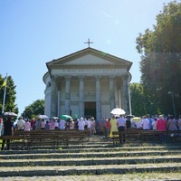 Widok na kościół Wniebowzięcia Najświętszej Maryi Panny w Puławach