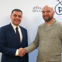 Prezydent Miasta Puławy oraz przedstawiciel Fundacji „Praesterno”